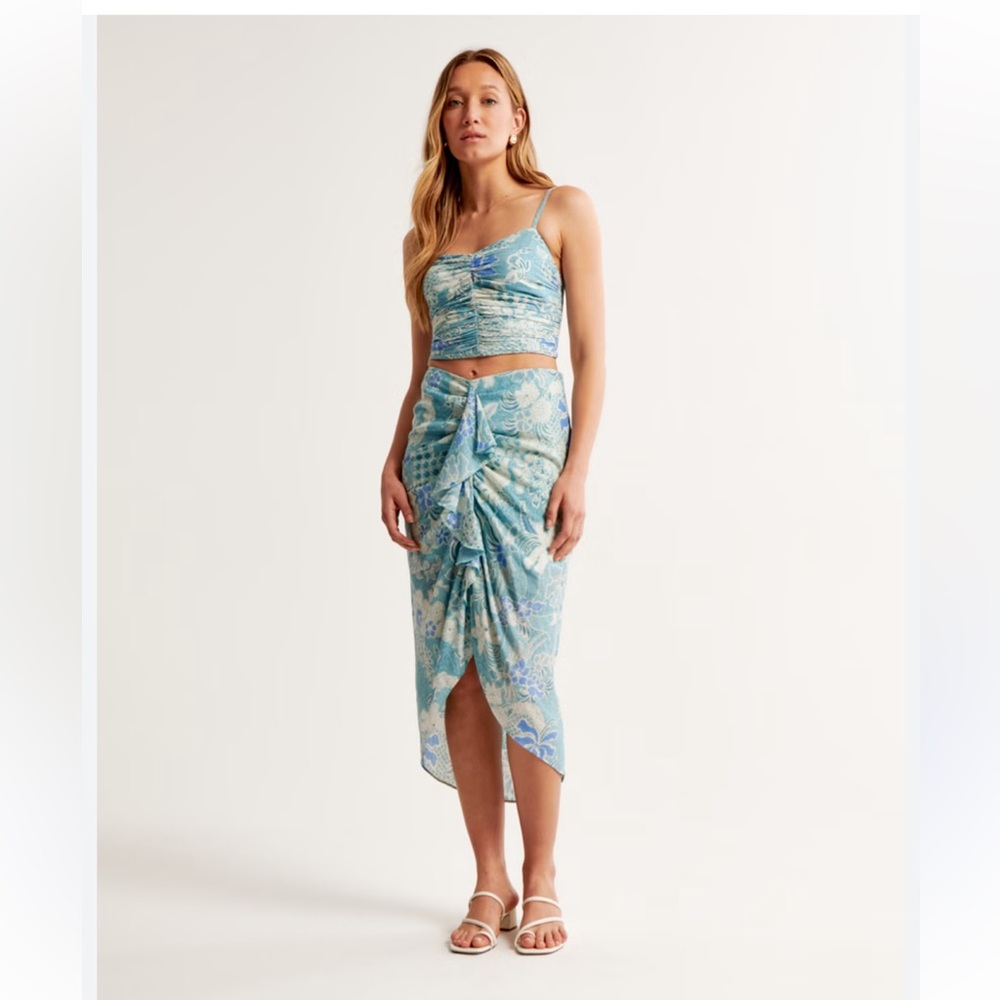 Abercrombie & Fitch Blue Floral Ruched Two-Piece Dress Set